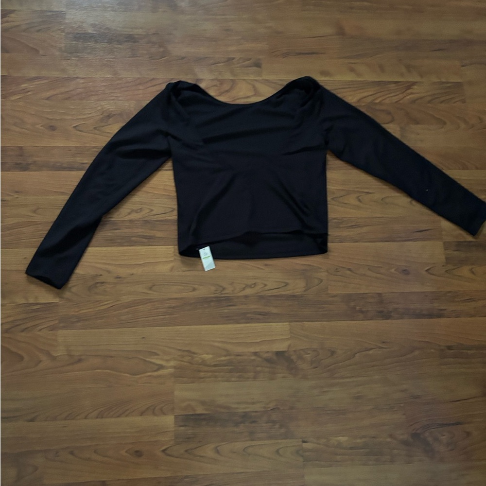 Aerie top